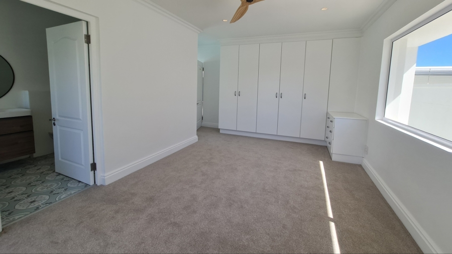 5 Bedroom Property for Sale in Cutty Sark Western Cape